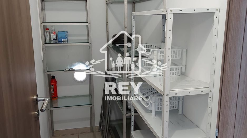 PROPRIETAR , Inchiriez apartament modern 3 camere , zona Turnisor, P privata - Poză 9