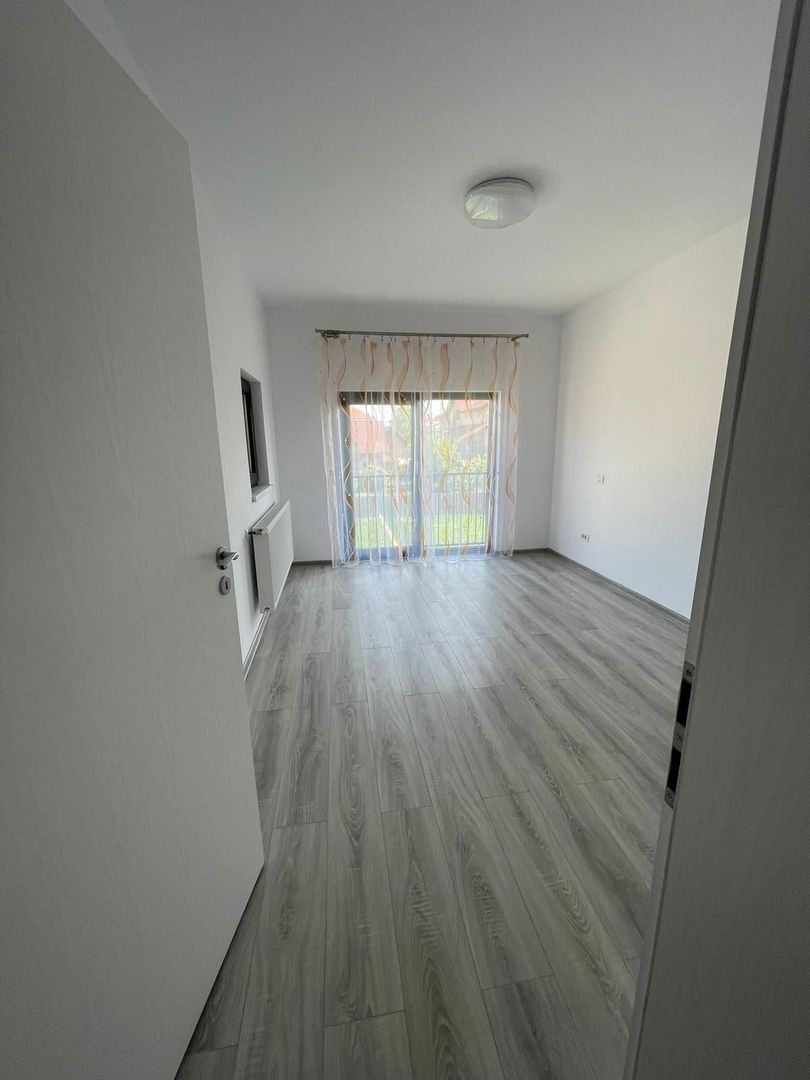 1/2 Duplex | Calea Urseni-Ciarda | Asfalt | 4 dormitoare | 3 bai - Poză 18