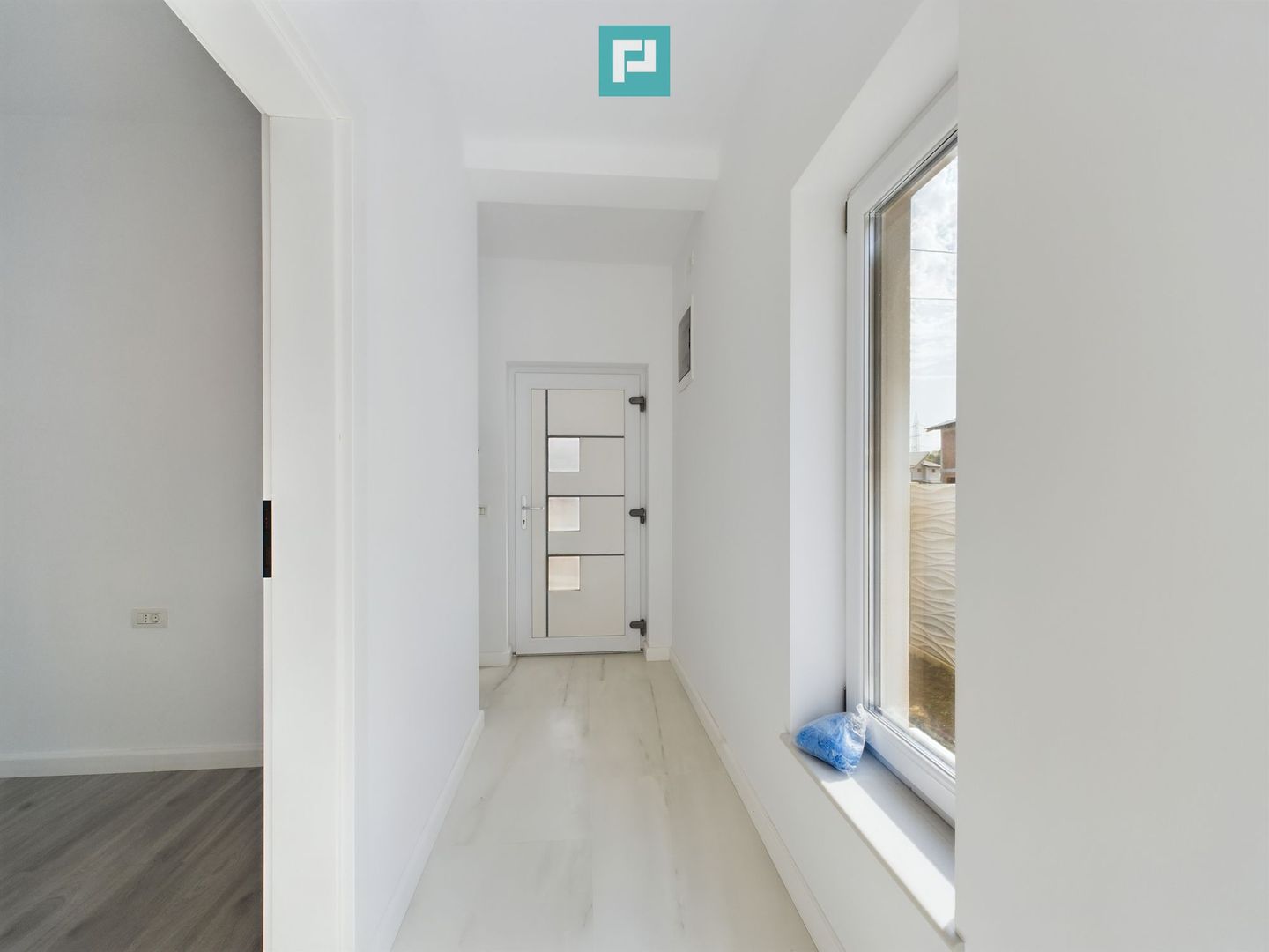 Duplex cu 5 camere în Ghiroda - Poză 8