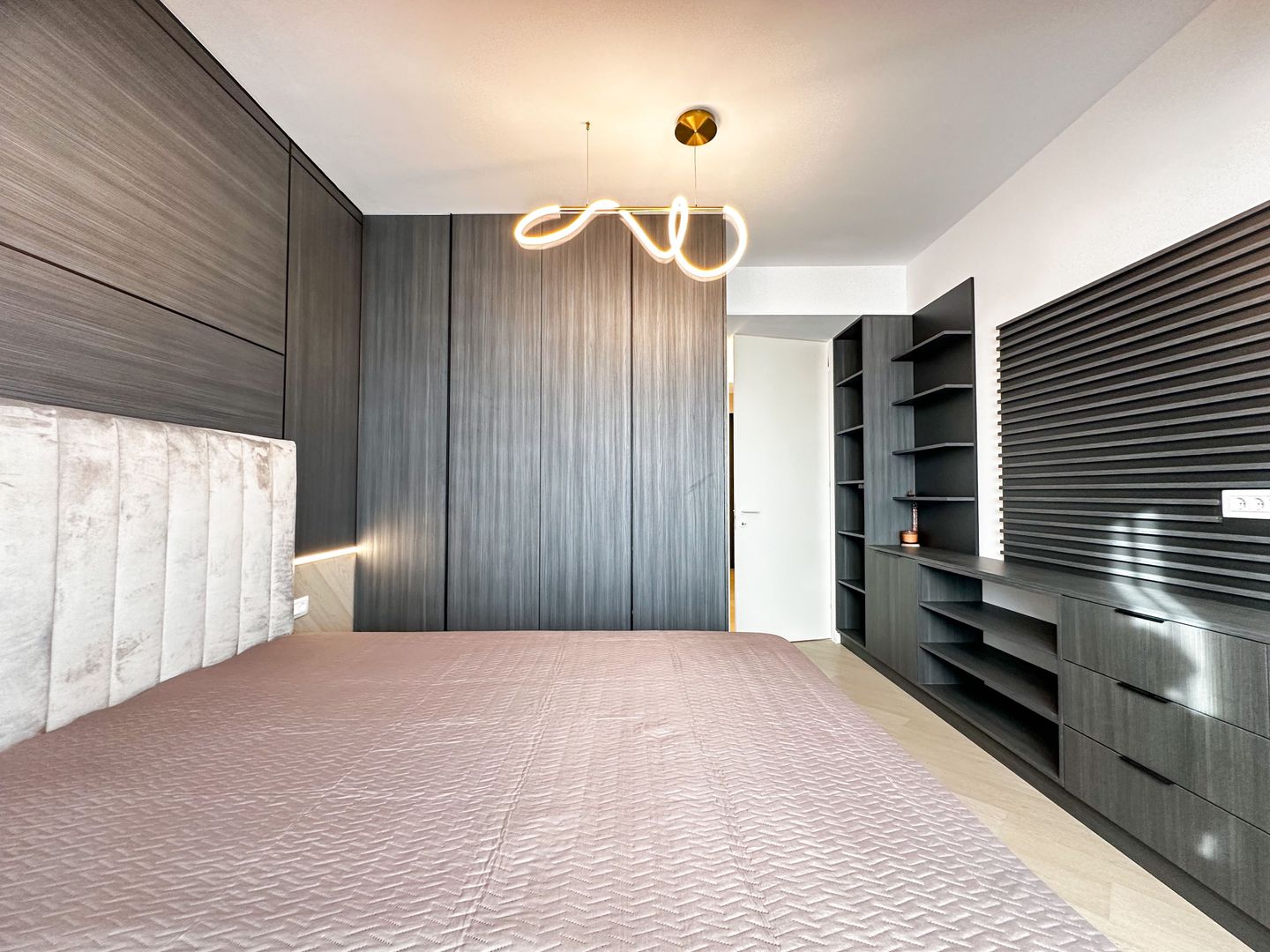 Prima Închiriere I Apartament 3 Camere I Cortina North I 2 Parcari - Poză 20