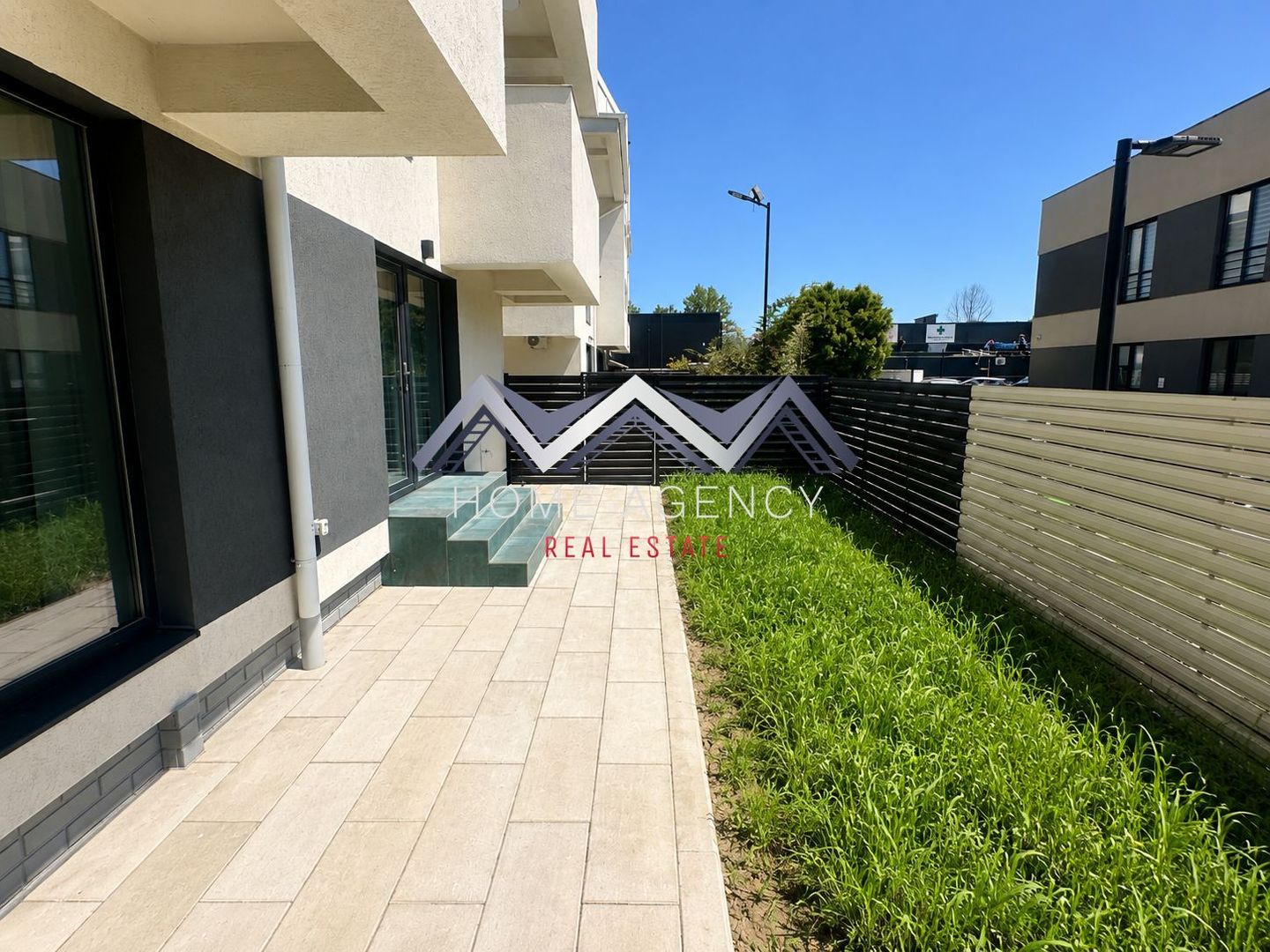 Apartament 3 camere premium + curte 30 mp | prima închiriere - Poză 4