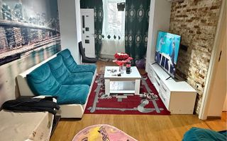 Apartament 4 camere, decomandat in Cetate - Poză 1