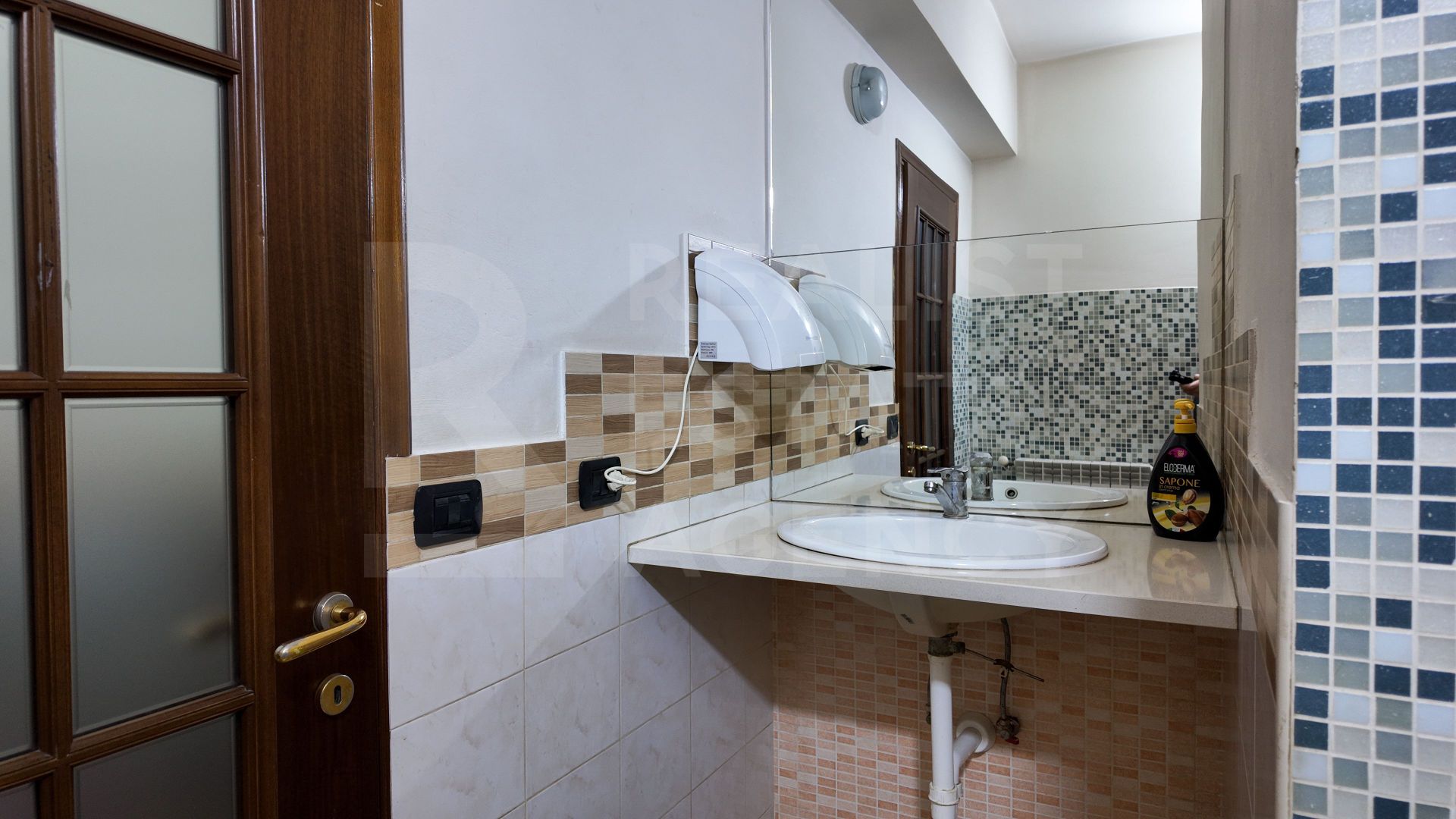 Vânzare spațiu comercial, 359,2 mp, localitatea Orhei - Poză 21