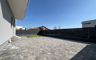 Casa MODERNA 4 camere in Selimbar Triajului - Poză 19