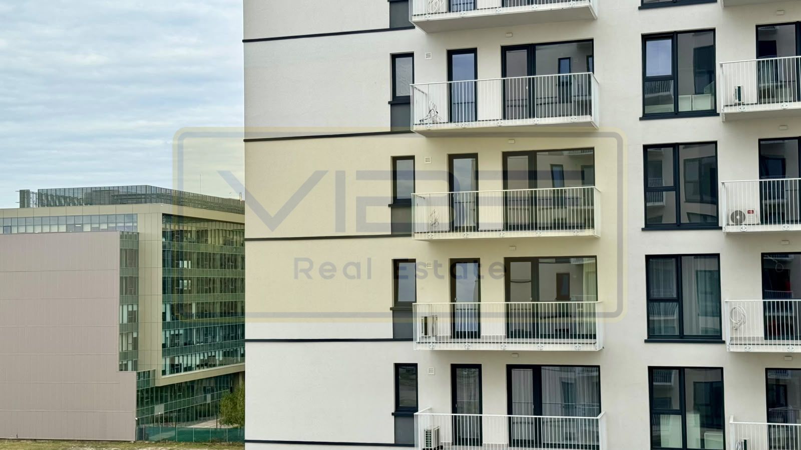Apartament 3 camere + parcare subterana Silk District - Poză 19