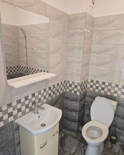 APARTAMENT RENOVAT CENTRALA PROPRIE ZONA  GRAND ARENA - Poză 5