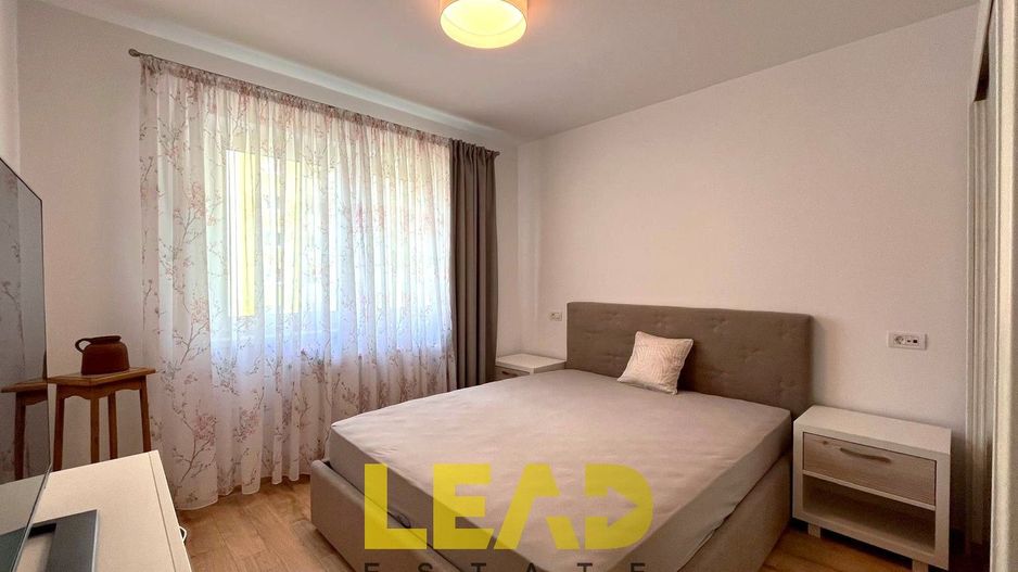 Repozitionare pret! Apartament 2 cam mobilat, utilat complet! Tractorul-Coresi - Poză 2