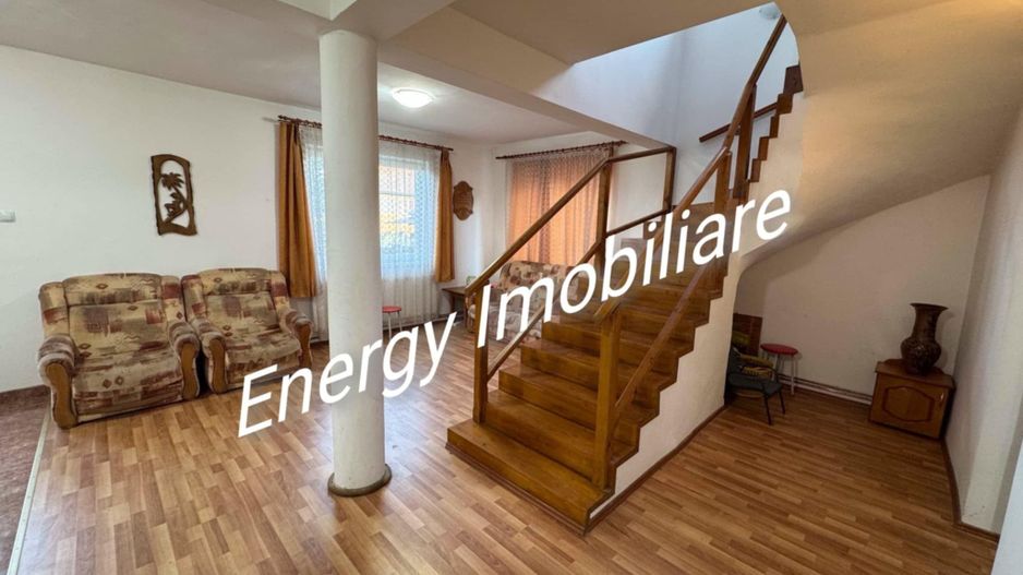 De  vânzare o casă cu 4 camere, în localitate Sîngiorgiu de Mureș - Poză 1