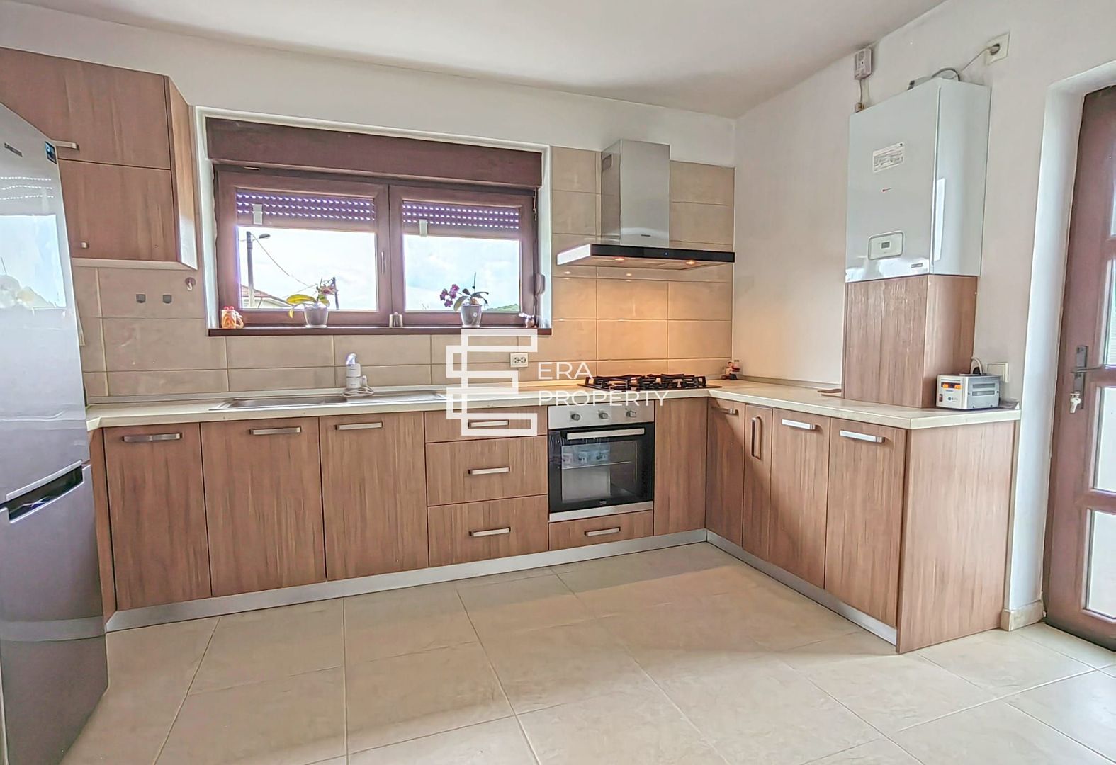 Casă individuală, 5 camere | 136 mp | teren 372 mp| Bavaria - Poză 3