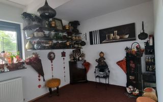 Parter cu structură pentru etaj, curte amenajată și organizare impeca - Poză 29