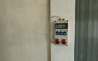 Hală industrială de închiriat în Cisnădie – 127 mp - Poză 4