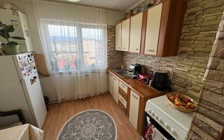 APARTAMENT 2 CAMERE ETAJ 4 CAMPULUNG, VISOI - Poză 4