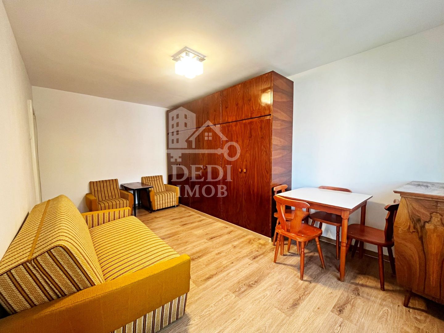 Apartament 2 camere de inchiriat in zona Decebal, Oradea - Poză 3
