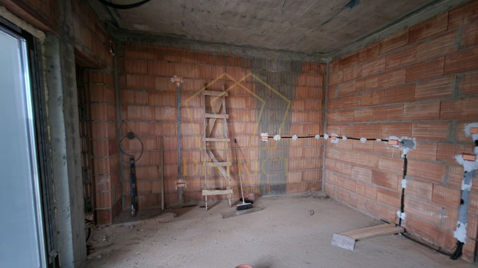 Duplex cu 4 camere | Mosnita Noua | Centura - Poză 4