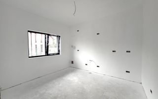 Casa individuala cu 4 camere - Zona Centrala - Utvin - Poză 11