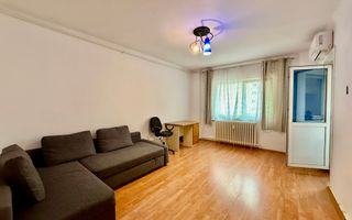 Decomandata, bloc 1982, aproape de metrou - Poză 1