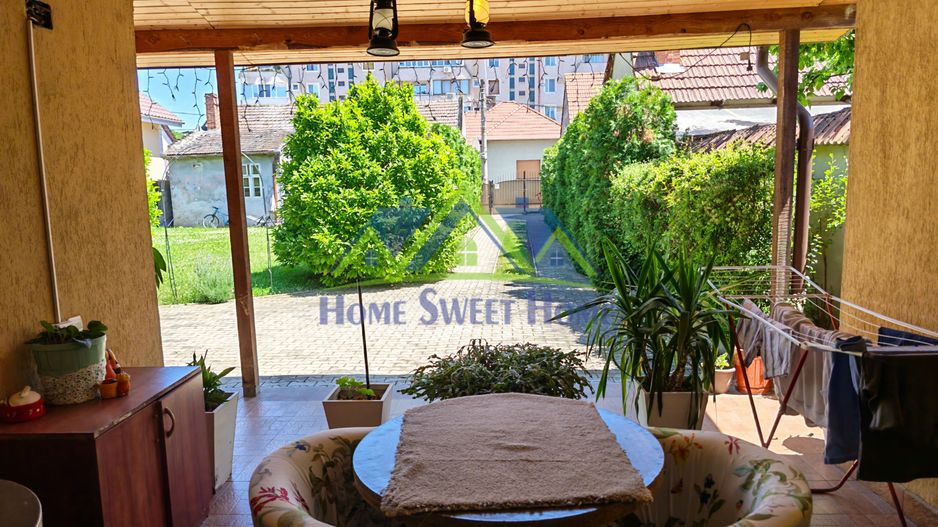 Vand Casa 2 corpuri, P+E, Romanilor, 4 cam, curte, zona de gratar, etc - Poză 6