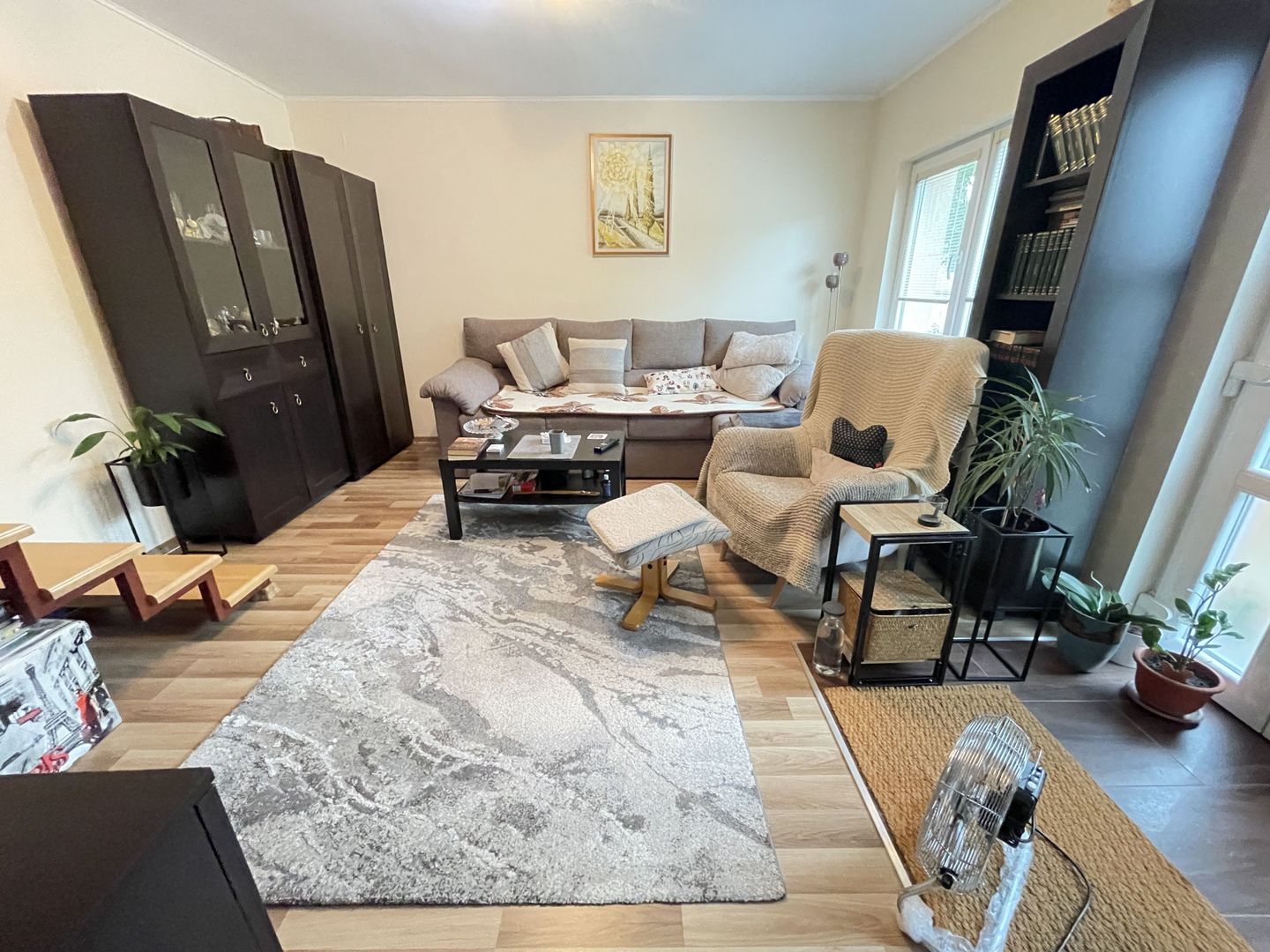 Casa de vanzare in zona Bucovina - Poză 1