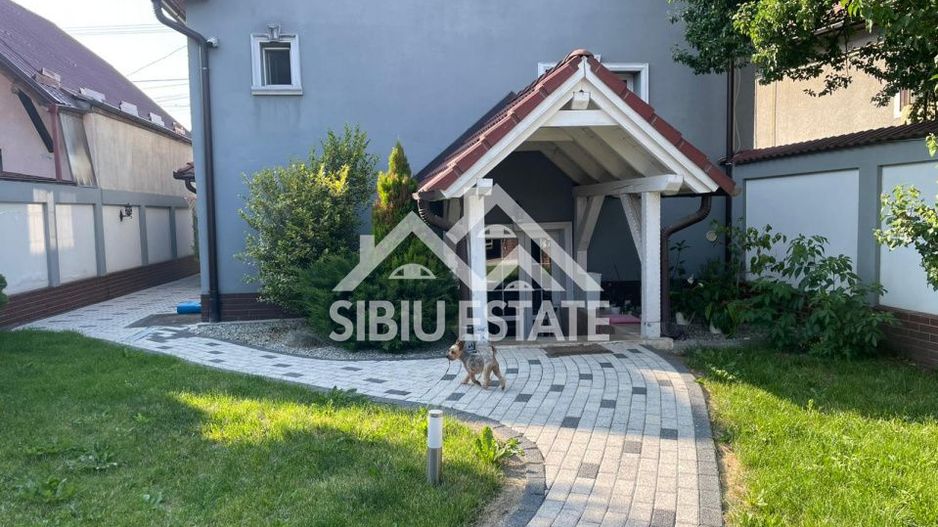 Casa individuala zona Lupeni, Sibiu - Poză 10