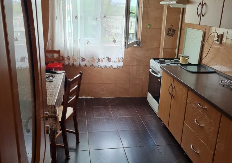 apartament de vanzare 4 camre Bucuresti Sos Stefan cel Mare - Poză 3