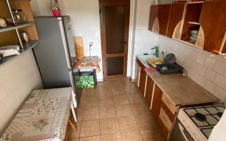 Etaj 3🏡Apartament 3 Camere/Decomandat/60mp Lidl-Nicolina 1 - Poză 6