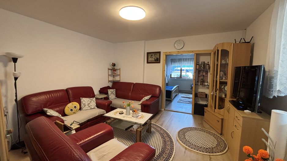 Casa de vânzare în zona Girocului - Poză 1