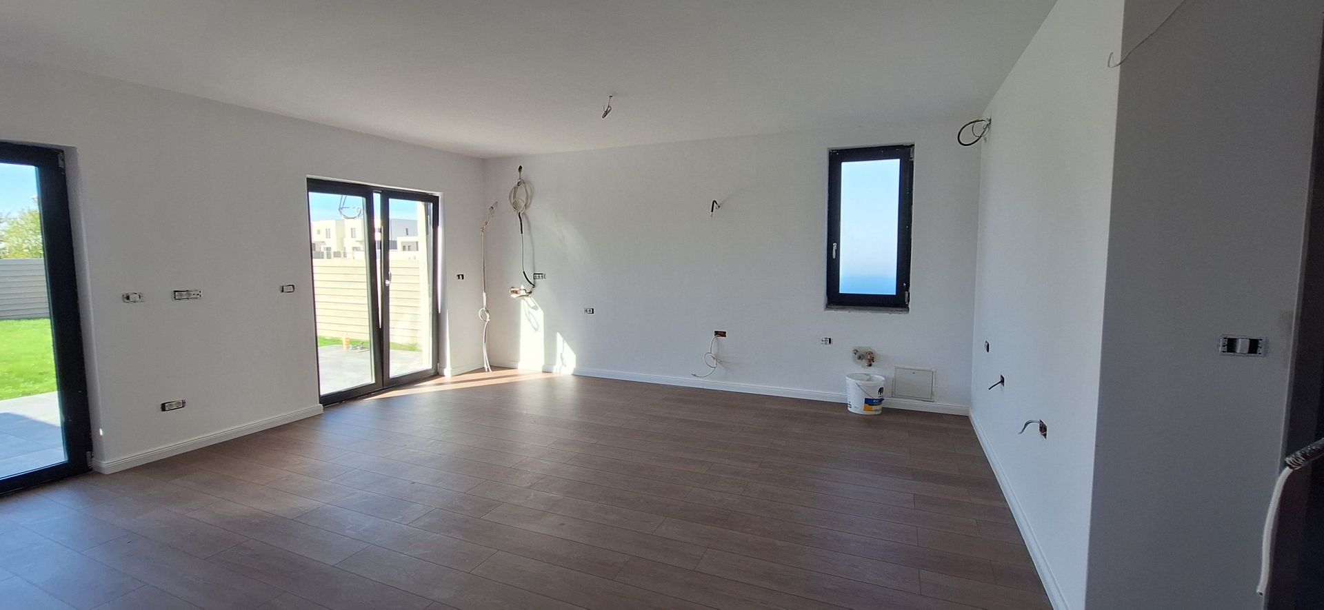 Duplex la cheie cu 5 camere - Poză 4