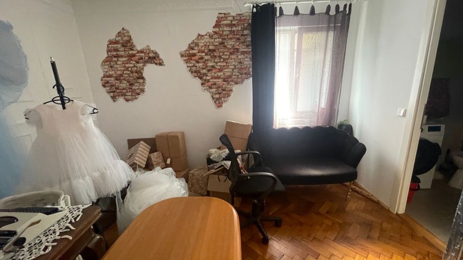 Casa de vanzare zona Bogdanesti - Poză 18