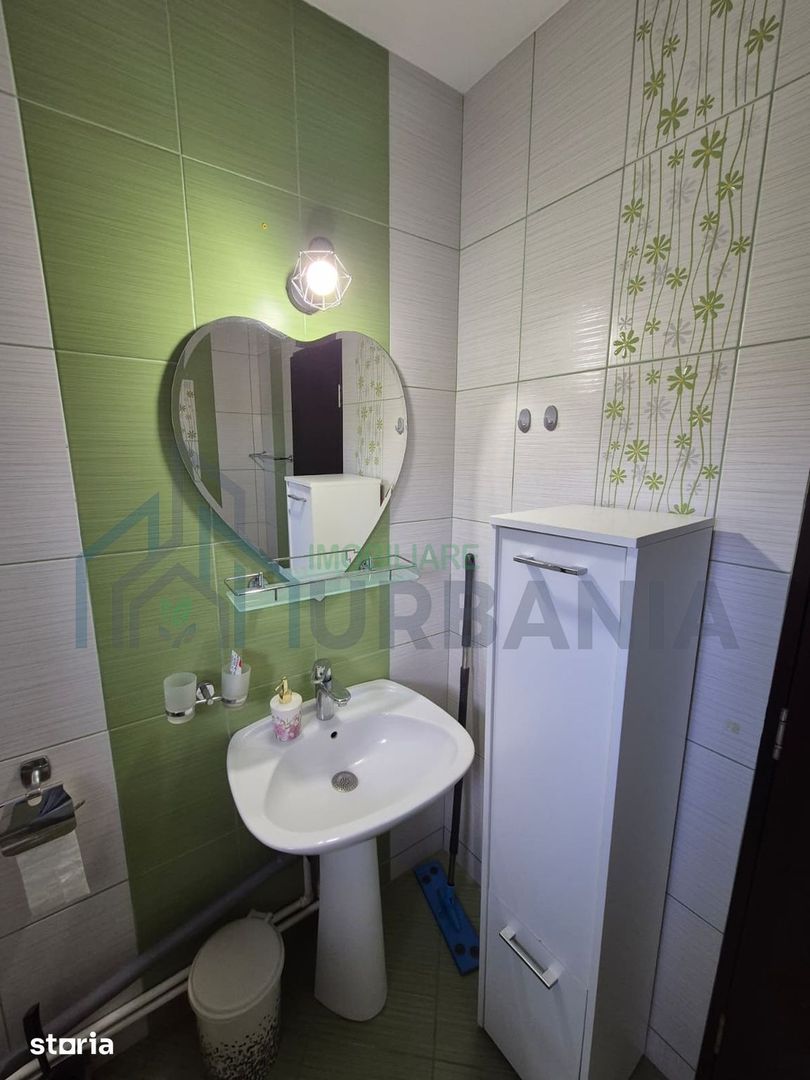 Se oferă spre închiriere apartament 3 camere, 70 mp, mobilat și utilat - Poză 13