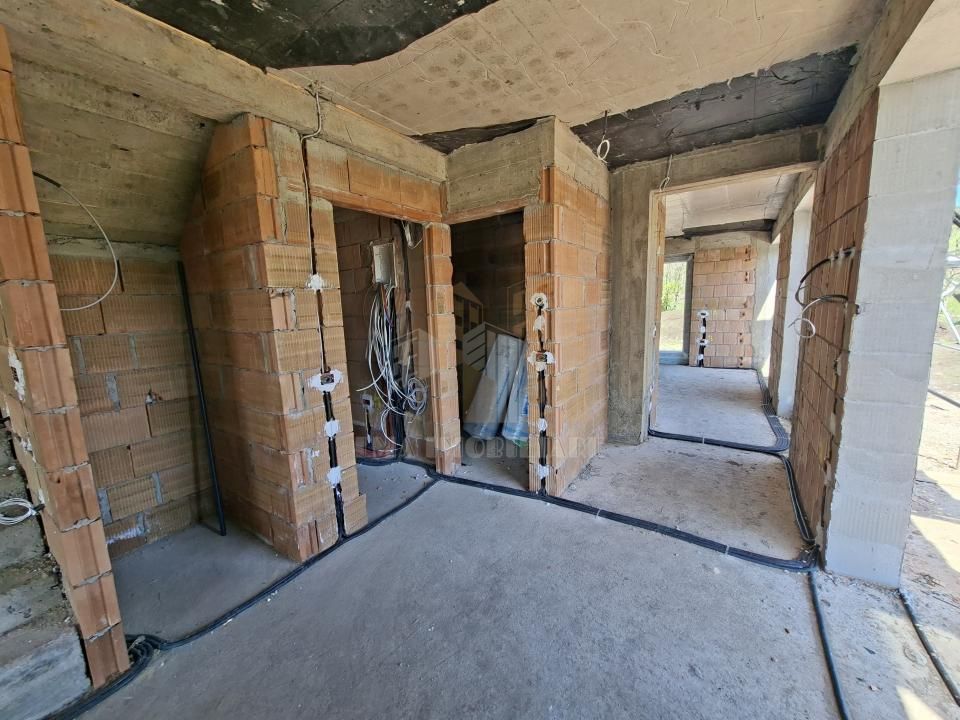 Casa individuala parter plus etaj Sanpetru Brasov zona Lempes - Poză 20