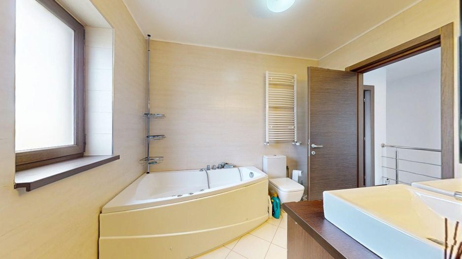 Oportunitate Excepțională de Investiție și Dezvoltare Imobiliară! - Poză 17