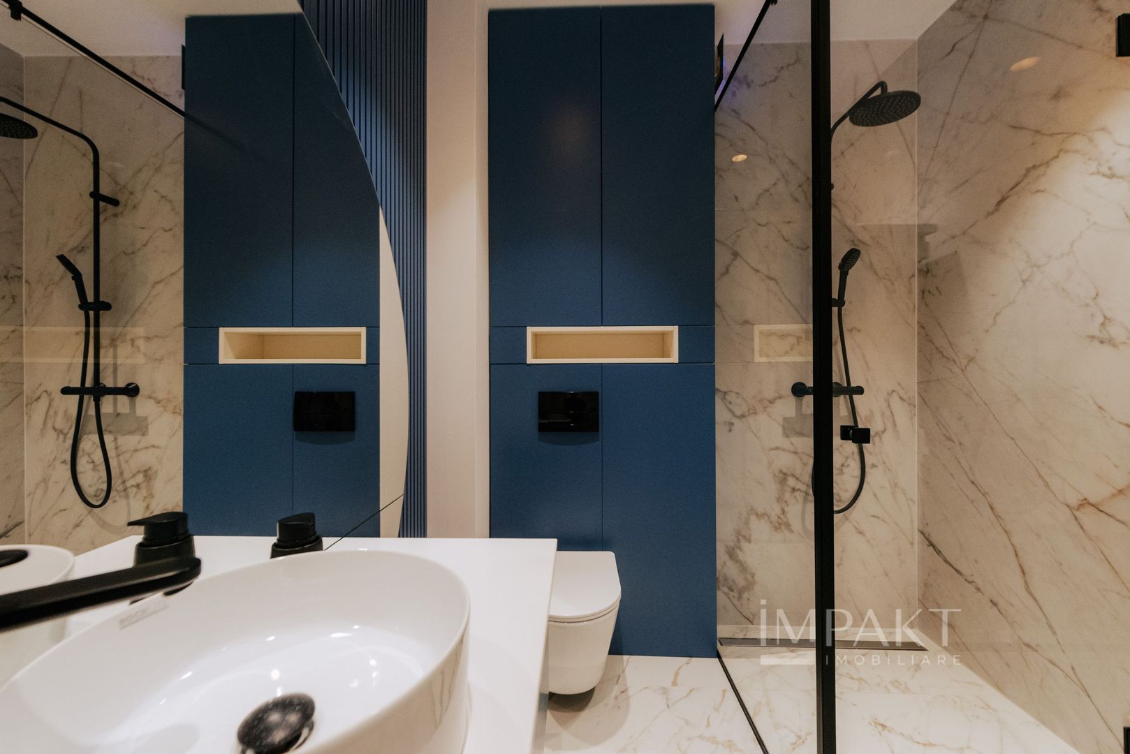 Apartament deosebit cu 4 camere la 5 minute de UMF - Poză 15