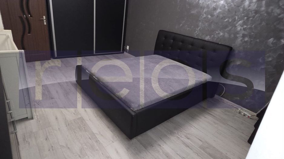 VANZARE GARSONIERA ZONA NERVA TRAIAN - Poză 2