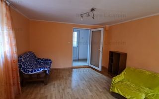 Casa individuala cu 2 apartamente, 6 camere,teren 403 mp,ASTRA. - Poză 11
