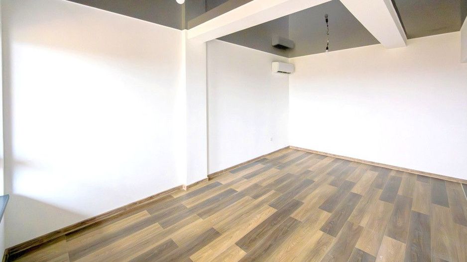 De vanzare 2 apartamente cu 2 camere Micro 17, bloc nou, etaj 3, 96.000 E - Poză 5