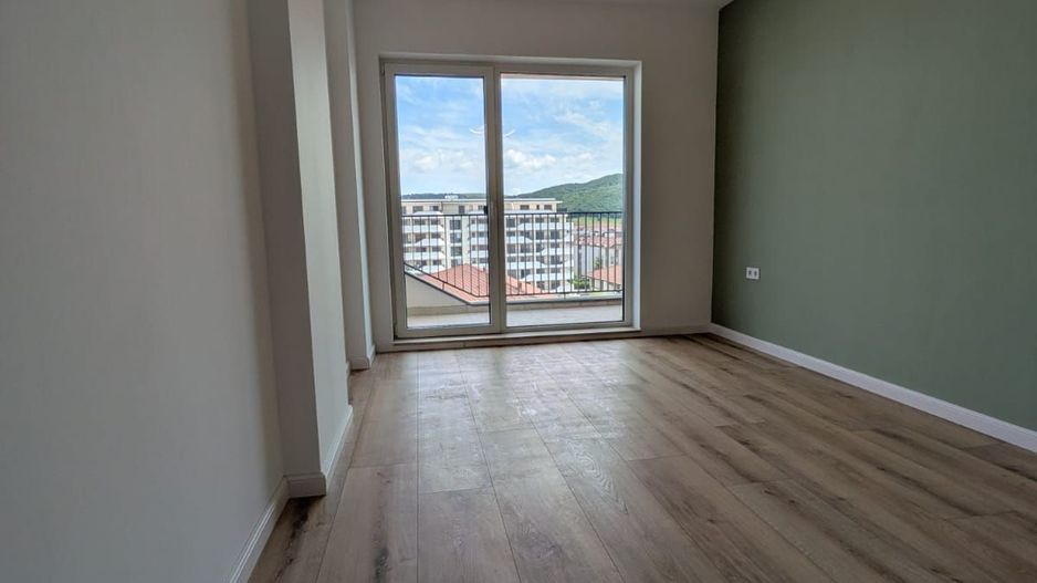 Apartament cu 3 camere, zona Eroilor, Floresti - Poză 7