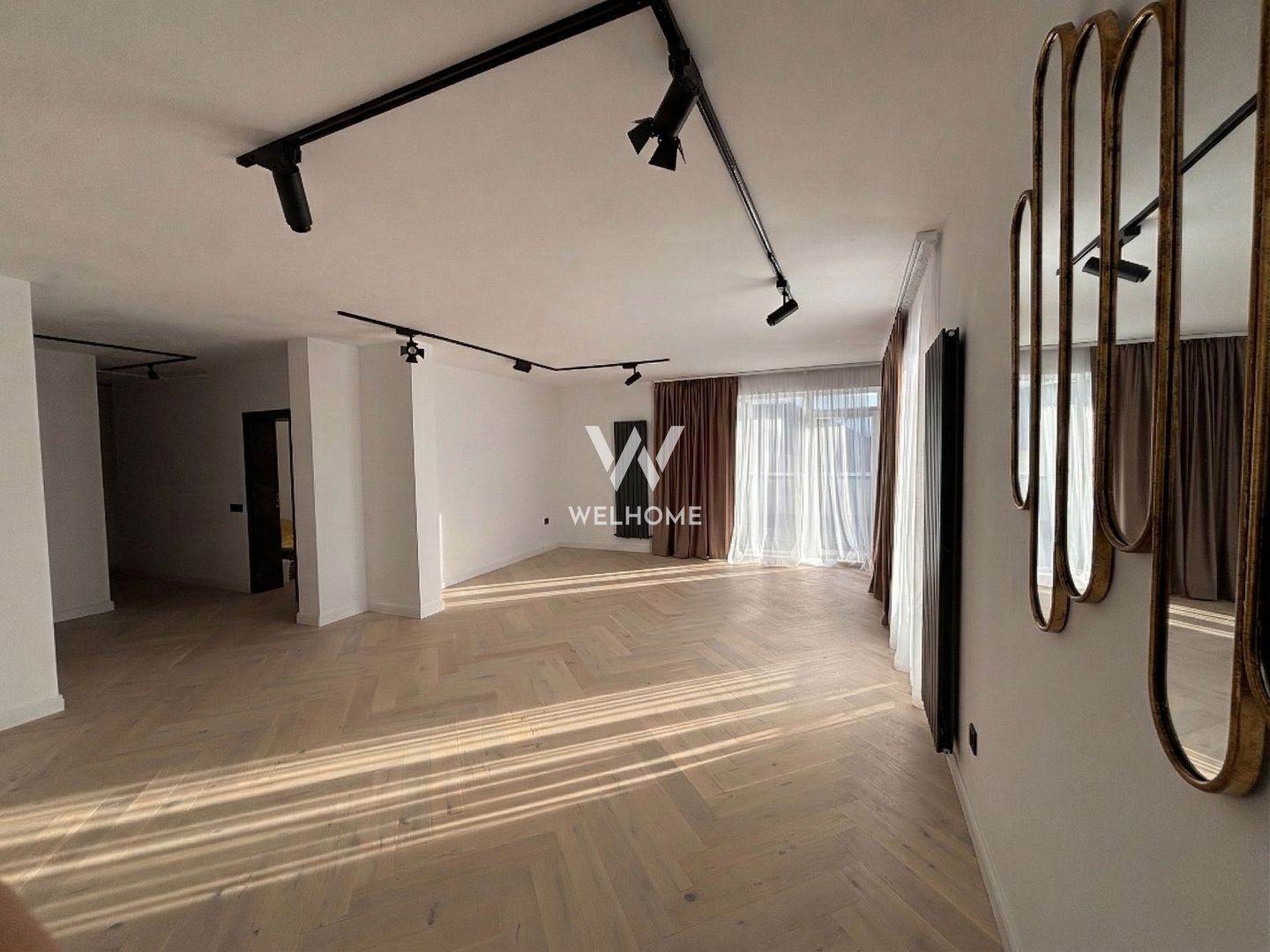 Penthouse MODERN cu 2 terase in Selimbar-Sibiu - Poză 1