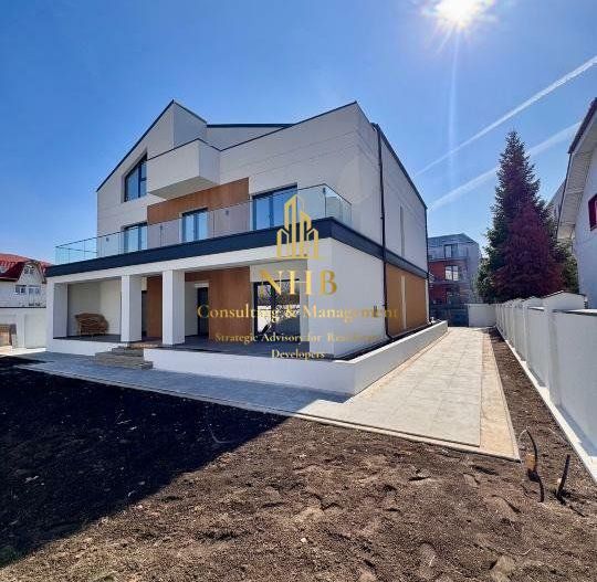 Vila de vanzare 8 camere , Zona Herestrau - Poză 16