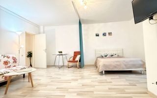 Studio Premium 53 mp vis-a-vis Mall Vitan - Poză 3