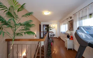 Rezervat/Zona Centrala/Casa Spatioasa/Mobilata Utilata - Poză 16