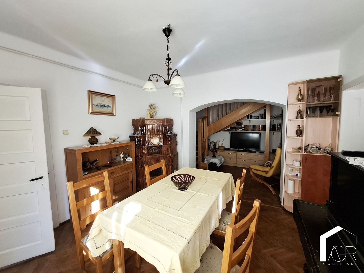 Casa tip duplex cu 6 camere, zona Republicii - Poză 6