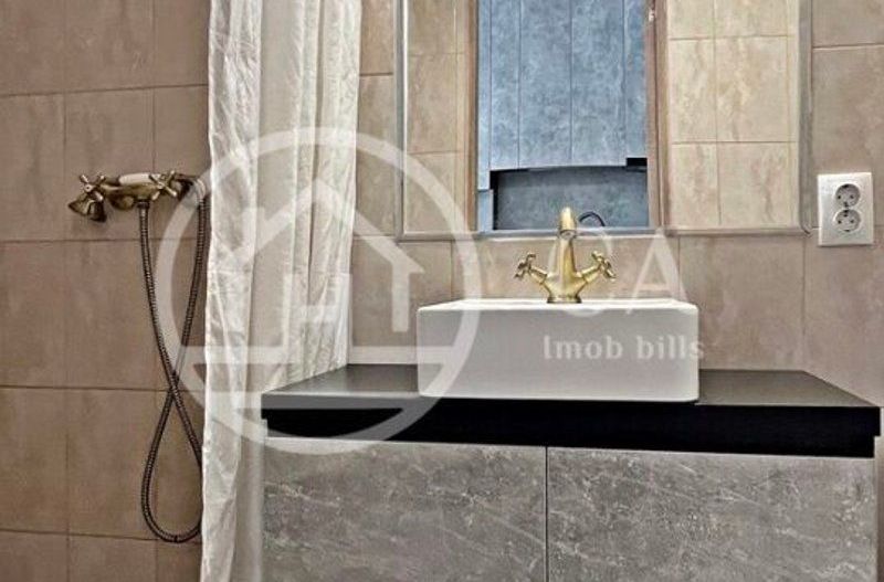 Garsoniera de vanzare pe Calea Borsului, Oradea - Poză 6