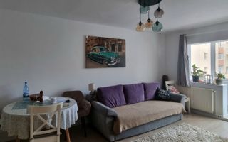 Apartament cu trei camere, zona Astra 63 mp, Renovat 2025 - Poză 1