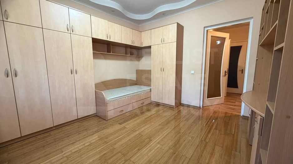Chirie, apartament, 3 camere, Strada Nicolae Costin, Buiucani - Poză 6