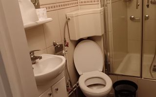 Apartament elegant I Piață Universitatii I 106 MP I 5 minute Metrou - Poză 8