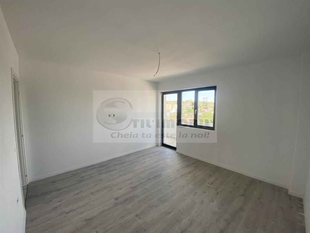 Ap. 1 camera, dec Hlincea-Manta Rosie, 0% comision 59,290 € - Poză 1