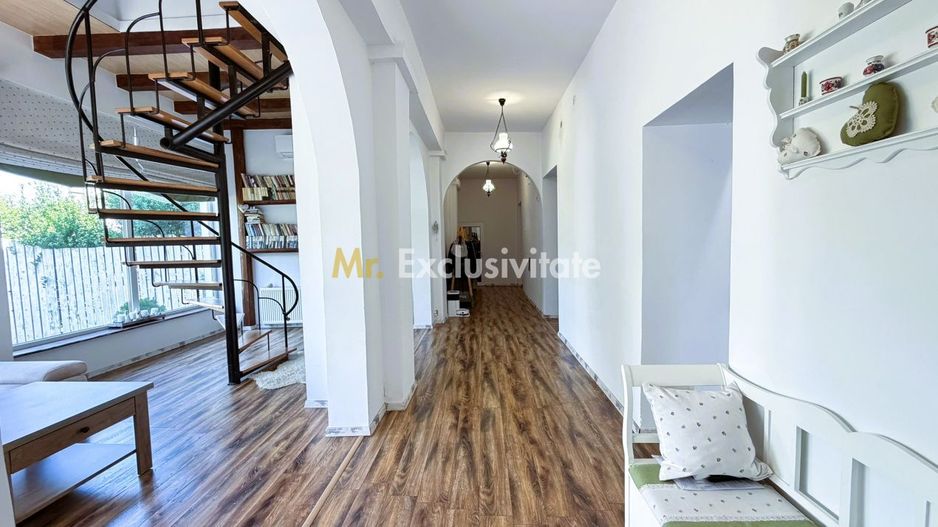 Casă Centrală 5 camere, Str. Andrei Mureșanu - Carei - Poză 11