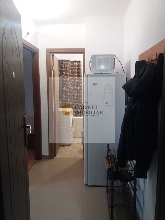 1 camera | 1984 | langa parc si Metrou Crangasi - Poză 3