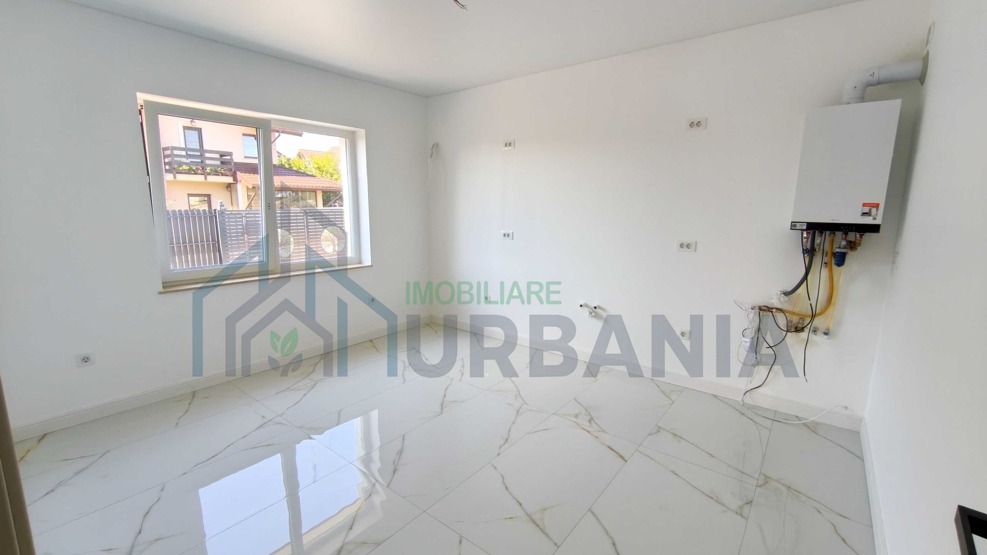 Vila 4 camere, Breazu, teren 543 mp, intabulata, mutare imediata - Poză 4