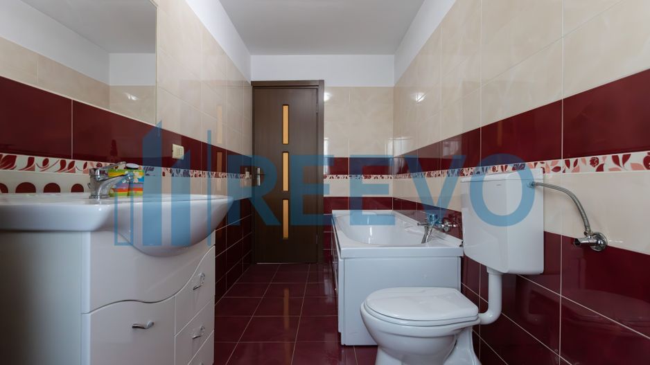 Casă/Vilă cu 4 camere, Buhuși - Poză 17